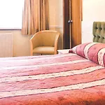 Stafford 2* Ст. Хейлир Джерси