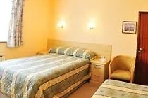 Stafford 2* Saint Helier Jersey